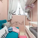 Pequeno Quarto Em Apartamento